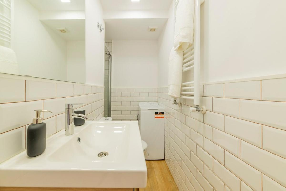 Encantador Apartamento Atocha Madrid Dış mekan fotoğraf